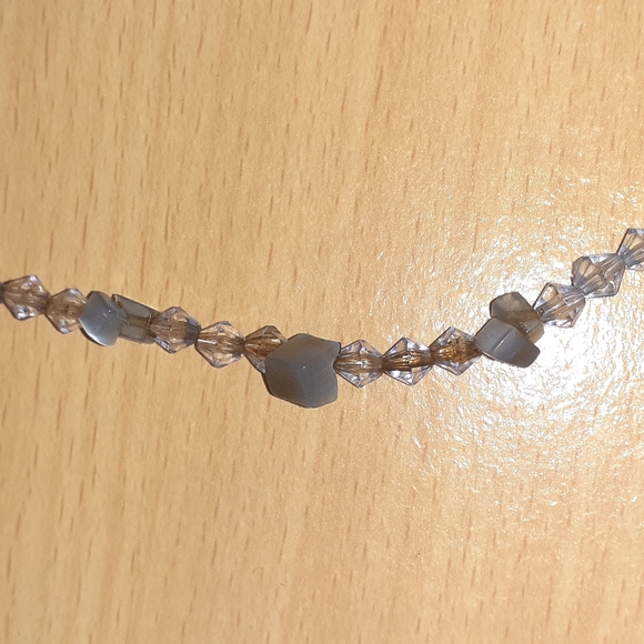 Beaded earrings and necklace with medallion set - Picture 6 of 6